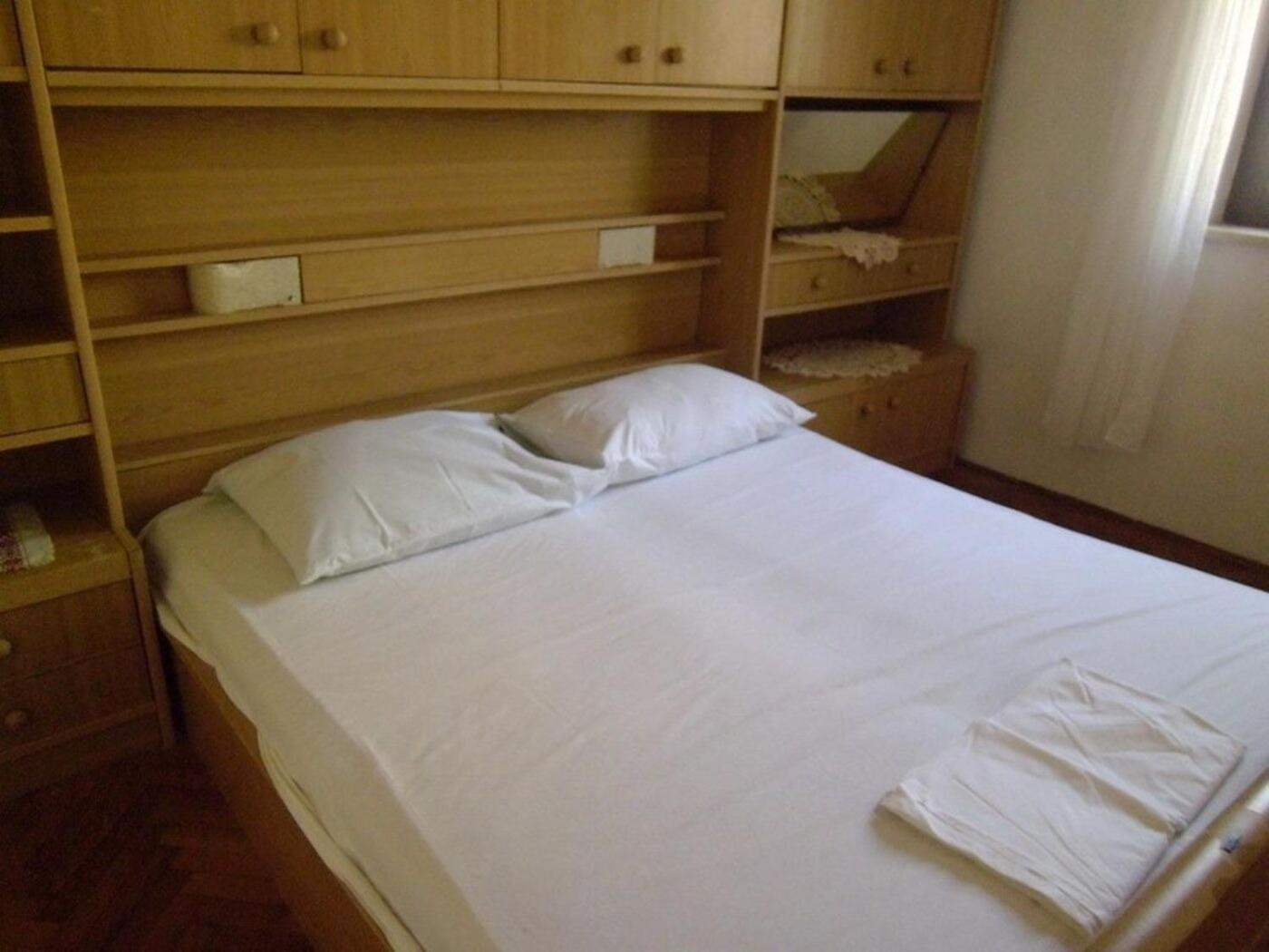 Apartments Ivan - 150 Meters From Beach Pag Town Bagian luar foto