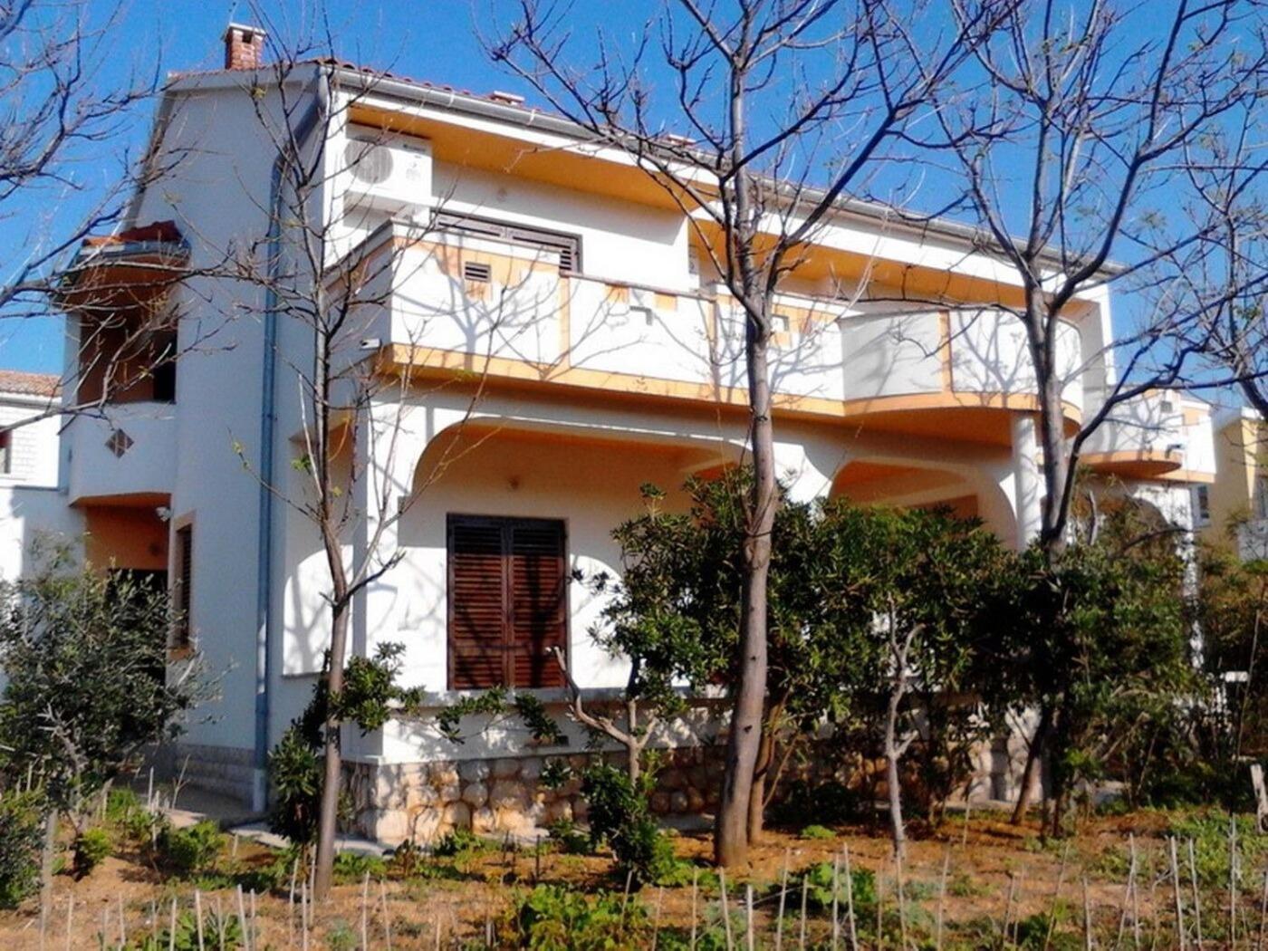 Apartments Ivan - 150 Meters From Beach Pag Town Bagian luar foto