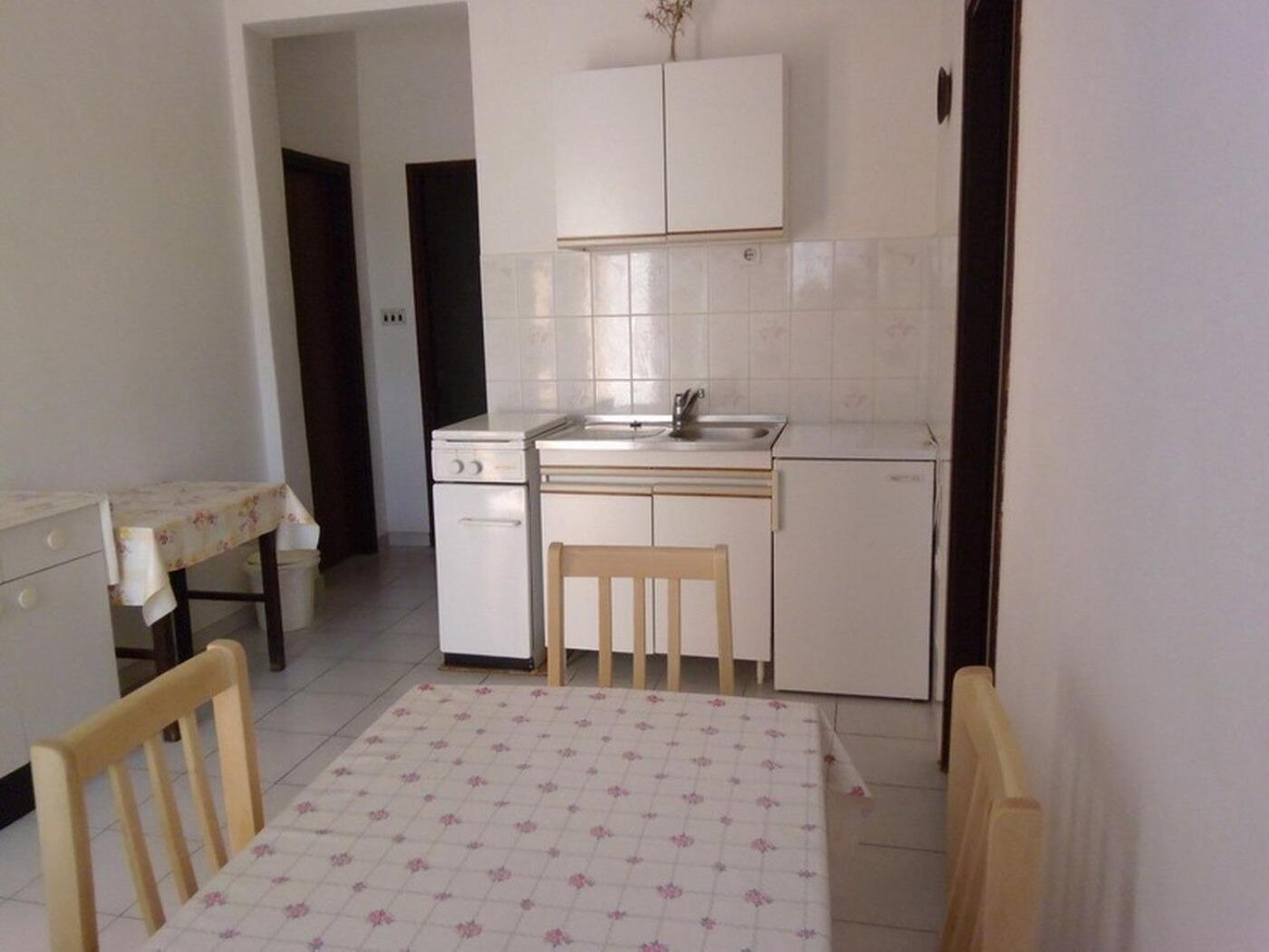 Apartments Ivan - 150 Meters From Beach Pag Town Bagian luar foto