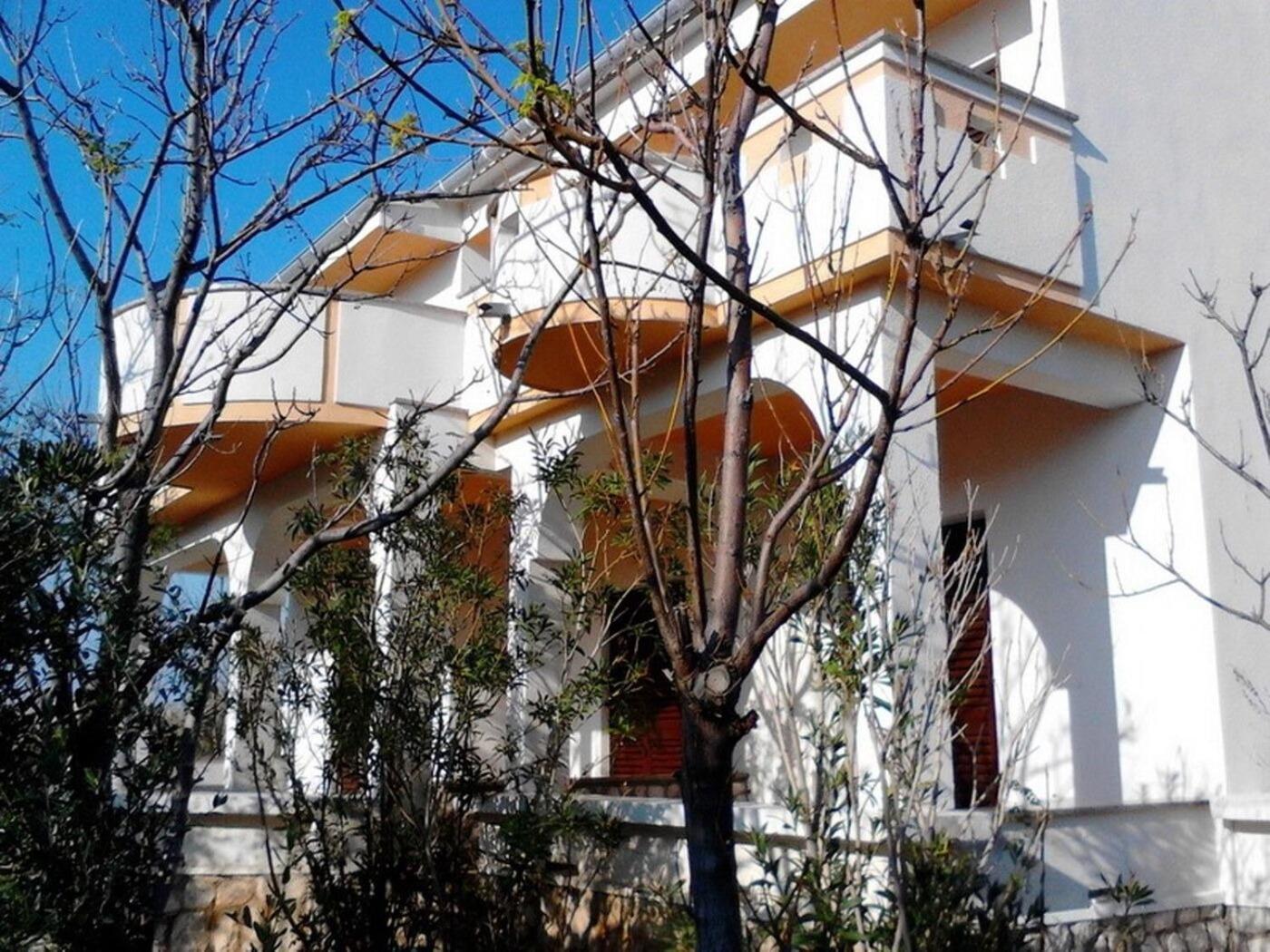 Apartments Ivan - 150 Meters From Beach Pag Town Bagian luar foto